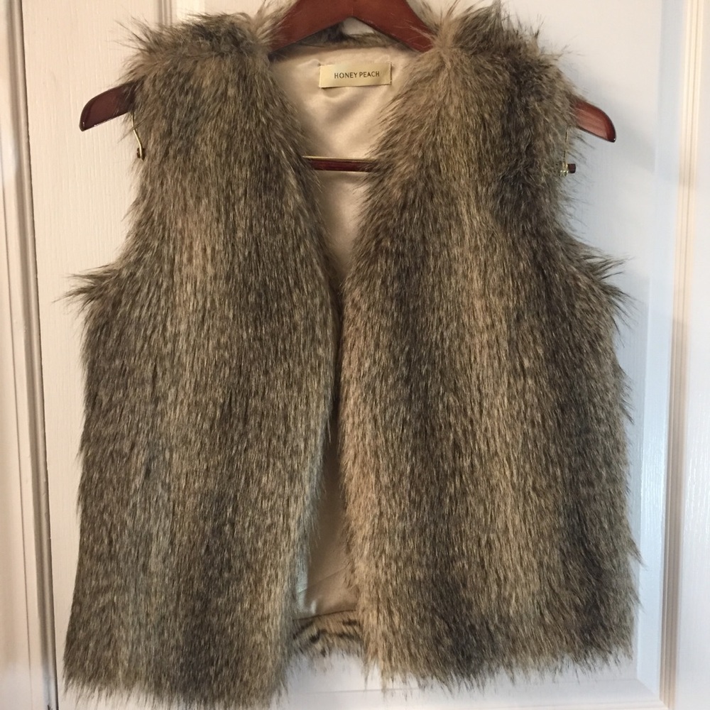 Honey Peach Faux Fur Vest